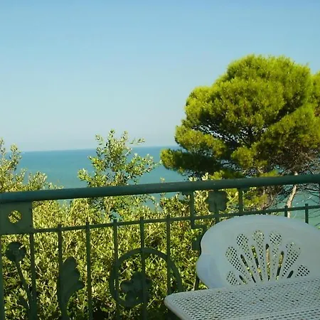 Antico Agrumeto A Mare Apartment *